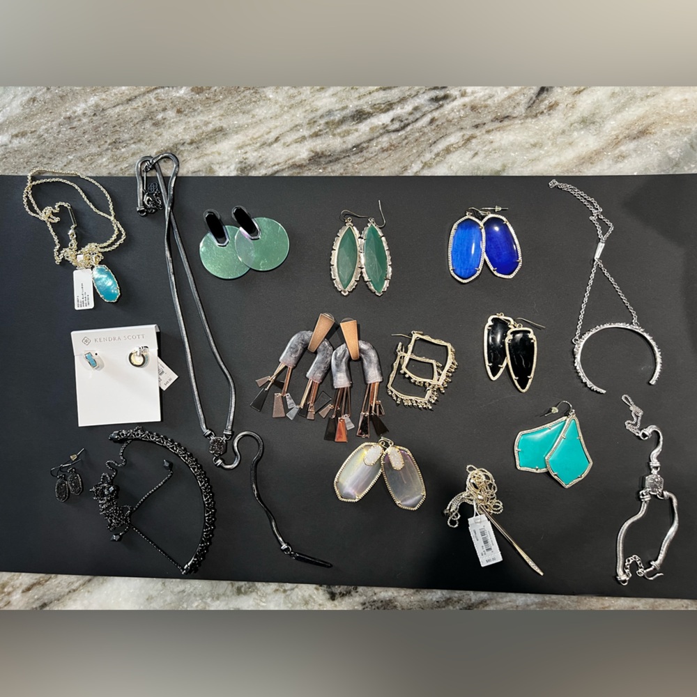 UPDATED PHOTOS AND NEW ITEMS-Kendra Scott, Kate Spade and more jewelry